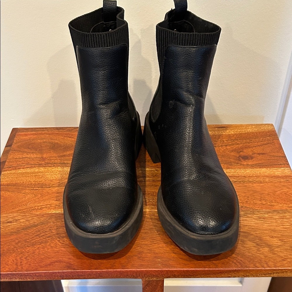 Kenneth Cole Black Ankle Boots